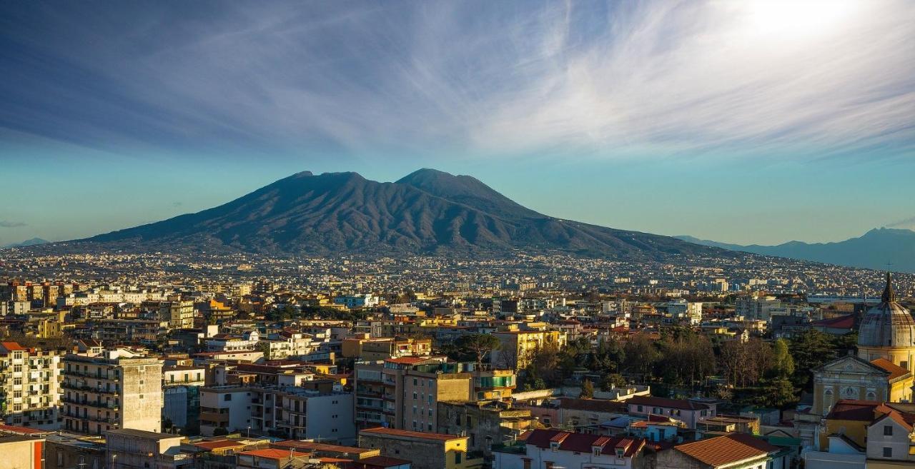 Napoli Mariana Luxury Apartment Exterior photo