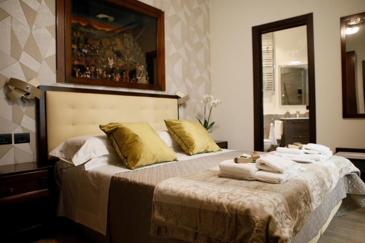 Napoli Mariana Luxury Apartment Exterior photo